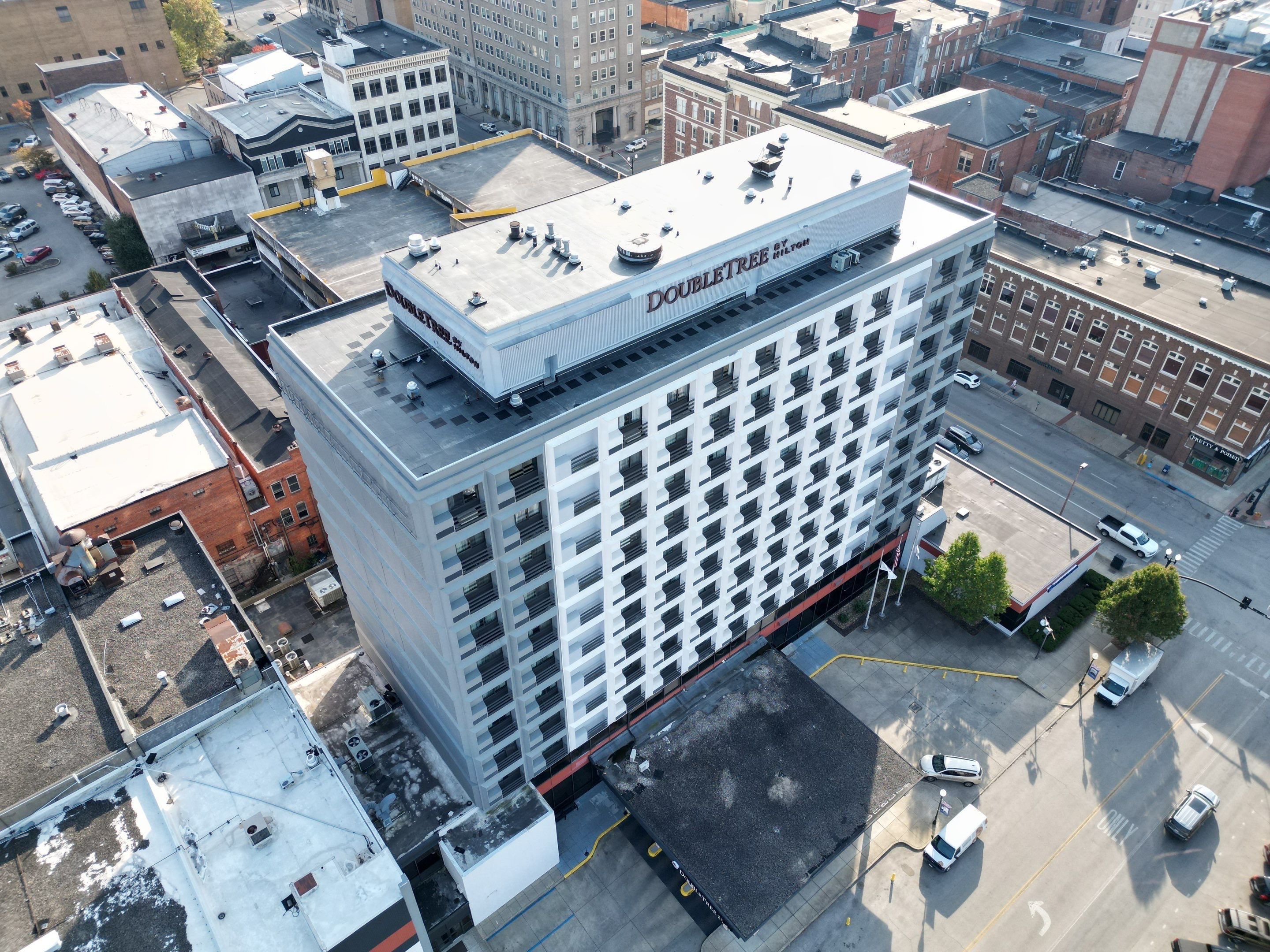 Commercial roofing project